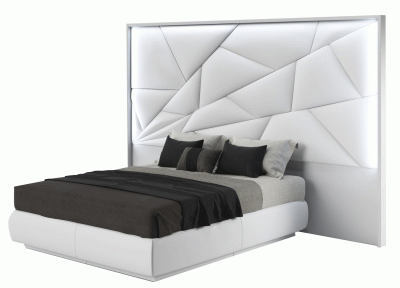 Bedroom Furniture Beds Majesty Bed w/light