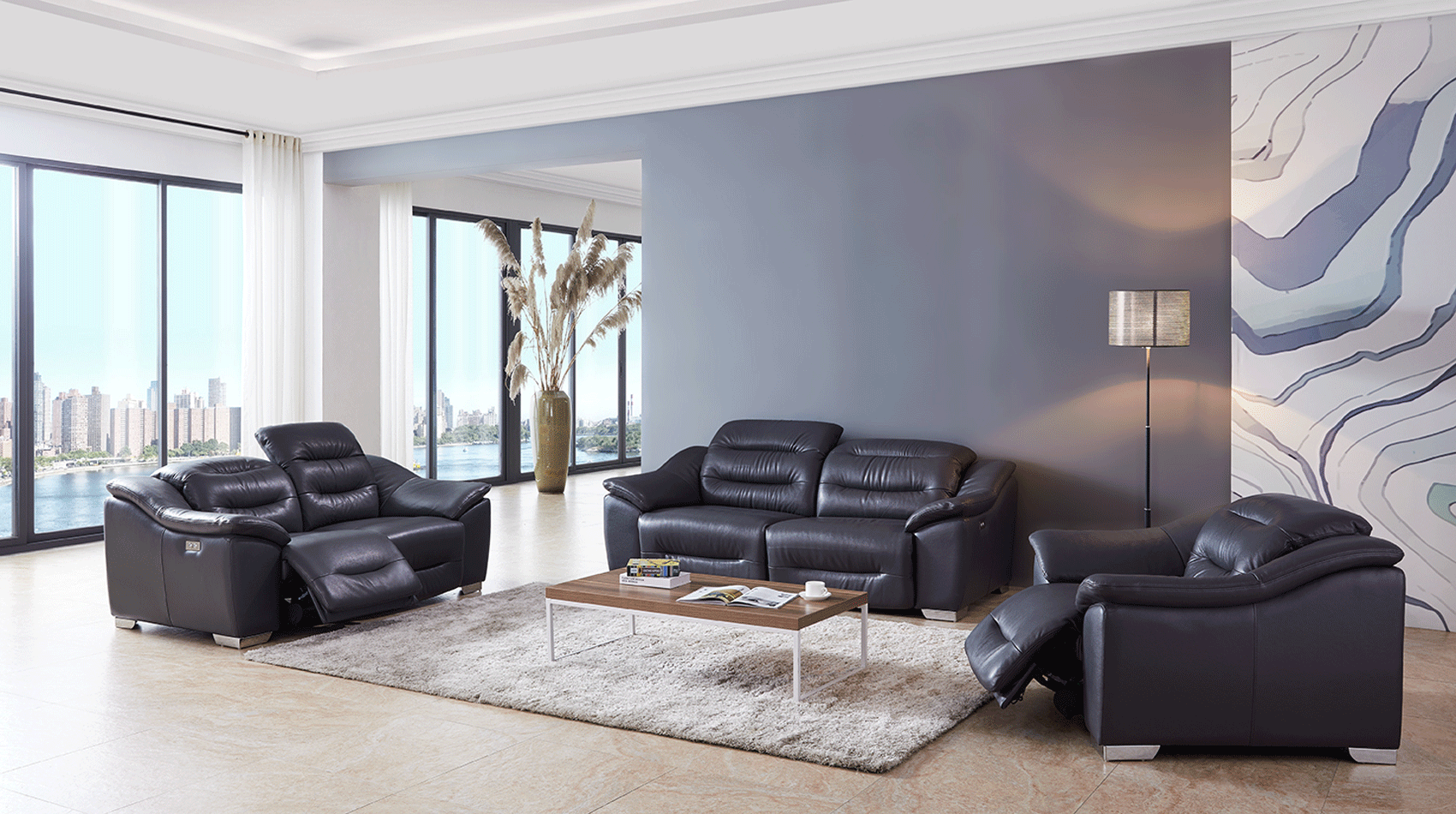 Brands Status Modern Collections, Italy 972 with 2 Electric Recliners